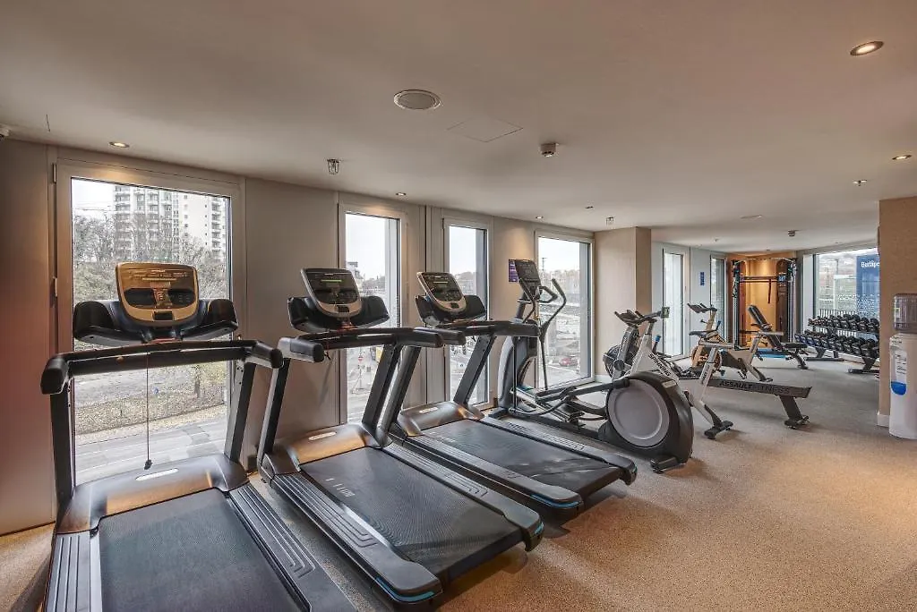 *** ホテル Hampton By Hilton Duesseldorf City Centre ドイツ